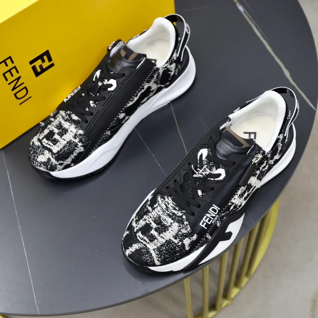 Men's shoes 280🔥 Brand: FENDI Size: 38-44 (45, 46 customized) Grade: Original quality High version Material: Imported cowhide stitching brand cloth ➕ High-quality and comfortable lining Original lightweight non-slip outsole Style category: Travel Fashion casual shoes Versatile trend